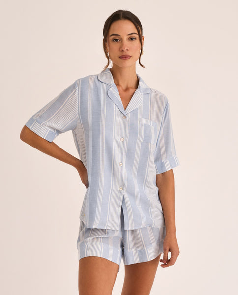 Pijama de rayas corto